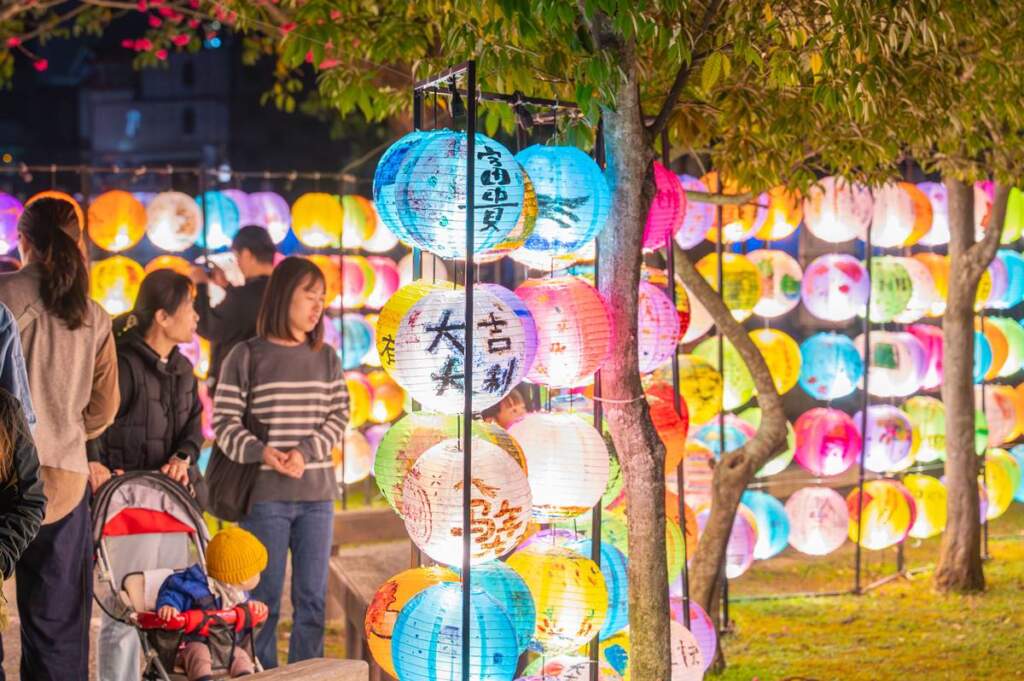 龍潭元宵藝術燈會　蘇俊賓：魯冰花、燈花雙花合璧展現龍馬精神