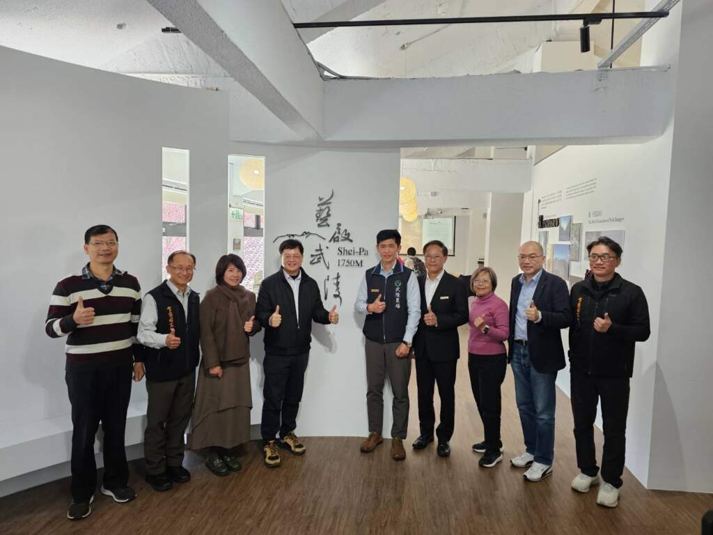 雪霸「藝啟武陵藝廊」揭幕啟用　首展油畫攝影交織細說武陵故事