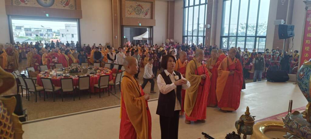 善念匯聚照亮屏東　全球佛教聯合祈福法會溫暖登場