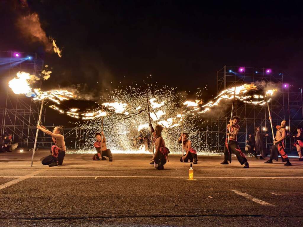 「台灣之火 × 千年鐵花」雙火共舞　苗栗𪹚龍系列展演點燃山城