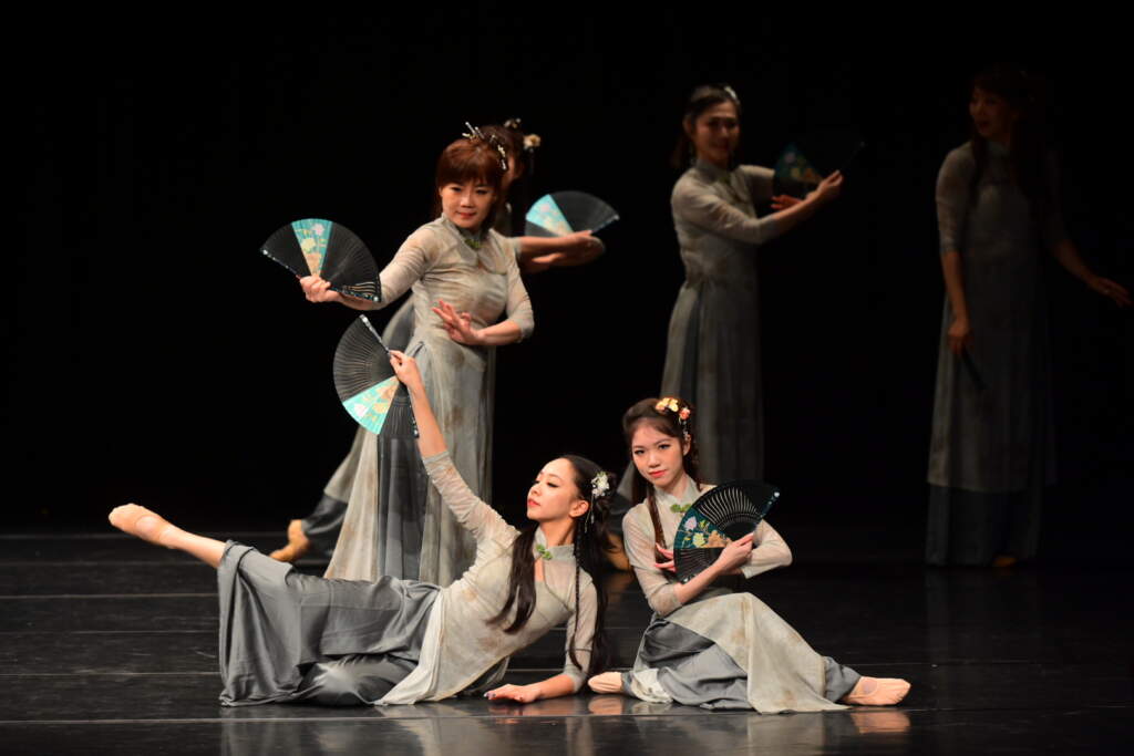 當東方底蘊遇上當代律動：首席異國風情舞教室「白小白・中國風爵士專班」優雅登場