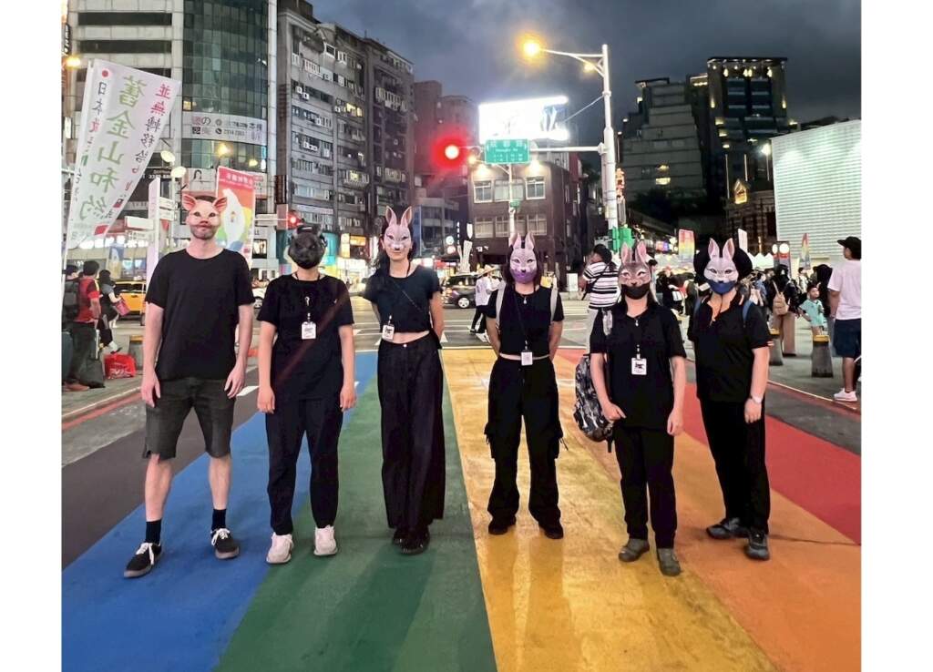 百名動物解放軍湧入台北信義區　訴求終止剝削與物種歧視