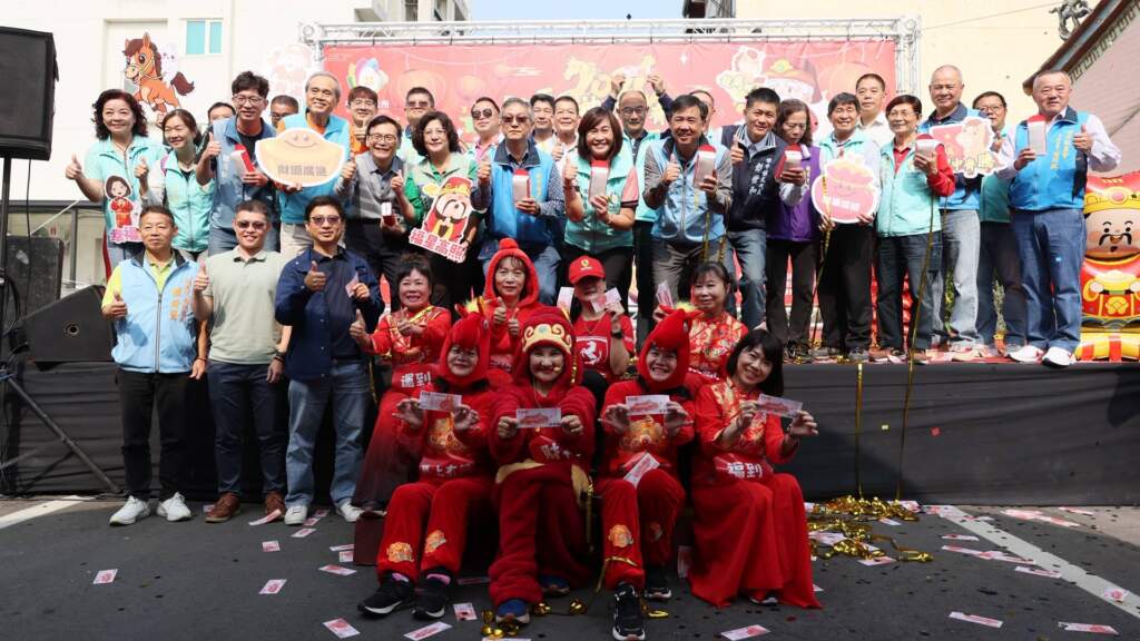 影／田中乾福宮福德爺會慶頭牙　與神共舞好運來熱鬧滾滾