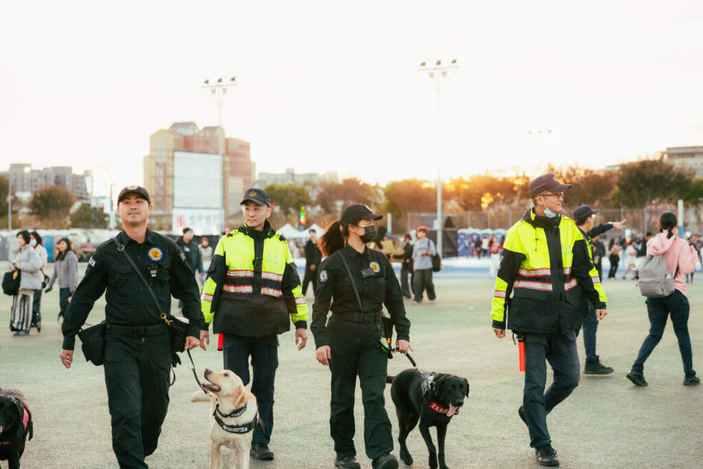 中市警結合4萬警民力　守護650萬人次燈會人潮